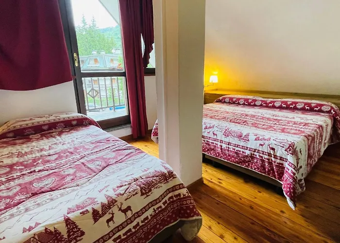 Zwei-zimmer-wohnung Im Dachgeschoss 5 P- L- Frejus By Interhome *