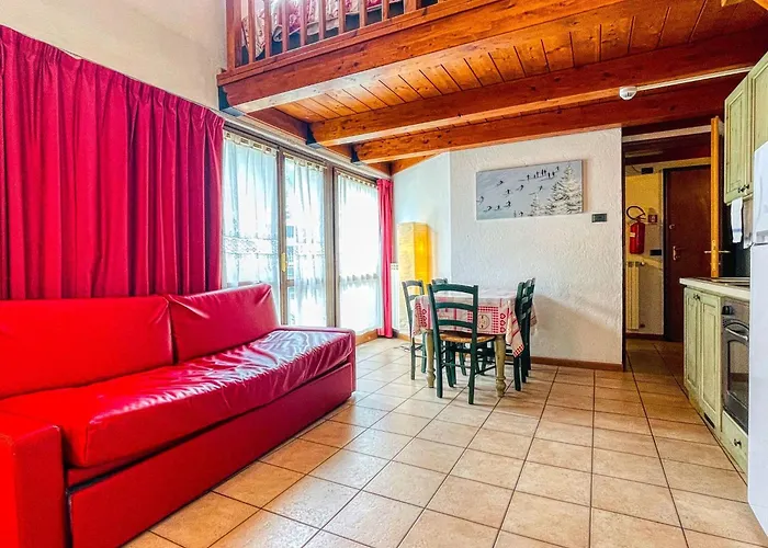 Zwei-zimmer-wohnung Im Dachgeschoss 5 P- L- Frejus By Interhome Apartment